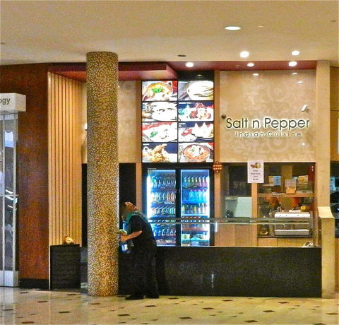 Hardimans Hotel - Tourism Adelaide 0