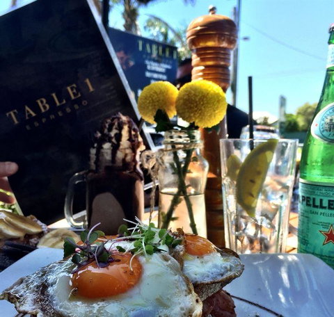 Table 1 Espresso Merewether - Tourism Adelaide 6