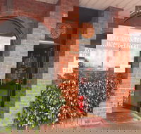 Hoolies Inn - Tourism Adelaide