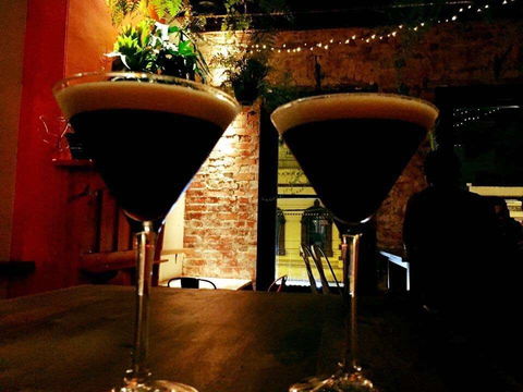 Mollie's Bar & Diner - Tourism Adelaide 0