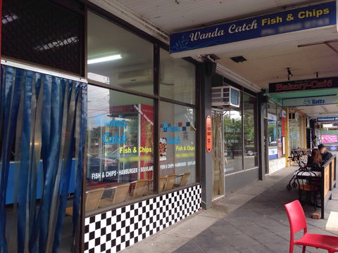 Waterfront Port Melbourne - Tourism Adelaide 0
