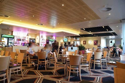Angle Vale Tavern - Tourism Adelaide 0