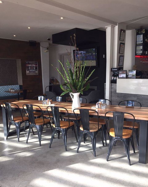 Australian Youth Hotel - Tourism Adelaide 15