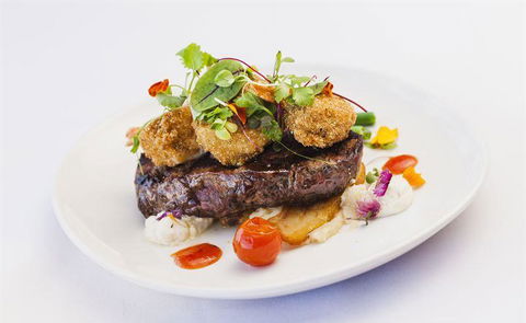 L' Aqua Restaurant - Tourism Adelaide 4