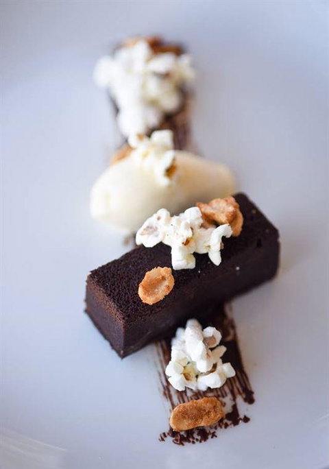 Linq Bar Restaurant - Tourism Adelaide 6