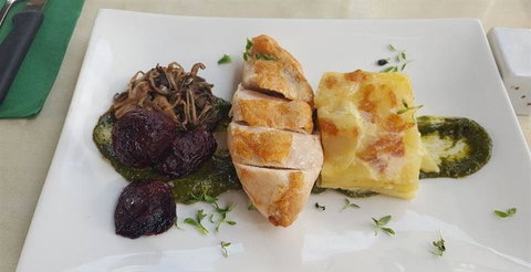 Ramon's At Willow Pond - Tourism Adelaide 0