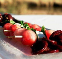 OMaras Hotel - Tourism Adelaide