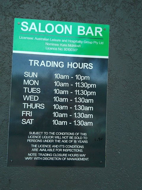 Airport Tavern - Tourism Adelaide 9