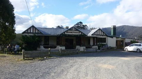 Pub In The Paddock - Tourism Adelaide 0
