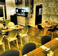 The Swae  Ivy - Bar  Restaurant - Tourism Adelaide