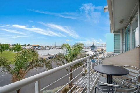 Williamstown Residences - Tourism Adelaide 11