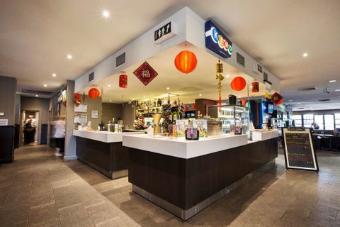 Nightcap at Ashley Hotel - Tourism Adelaide 3
