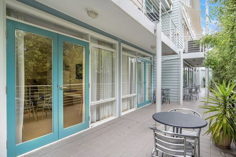 Williamstown Residences - Tourism Adelaide 3