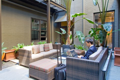 The Vulcan Hotel - Tourism Adelaide 3