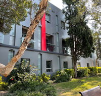Best Western Plus Camperdown Suites - Tourism Adelaide
