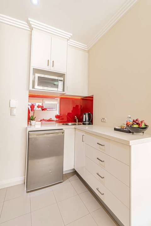 Best Western Plus Camperdown Suites - Tourism Adelaide 6