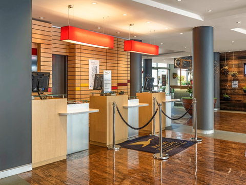 Ibis Sydney Darling Harbour - Tourism Adelaide 13