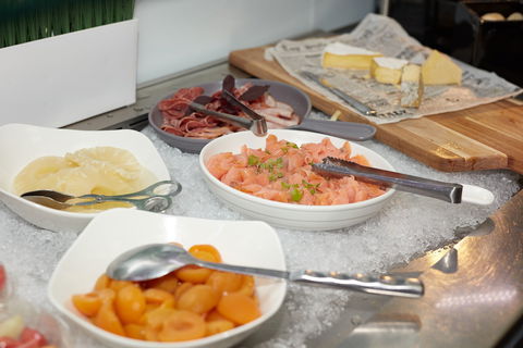 Crowne Plaza Canberra - Tourism Adelaide 12