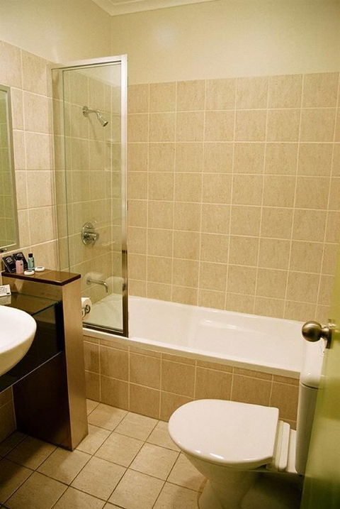 Rocklea International Hotel - Tourism Adelaide 4