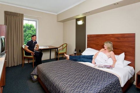 Rocklea International Hotel - Tourism Adelaide 5