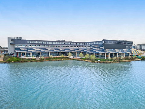 Mercure Melbourne Caroline Springs - Tourism Adelaide 0