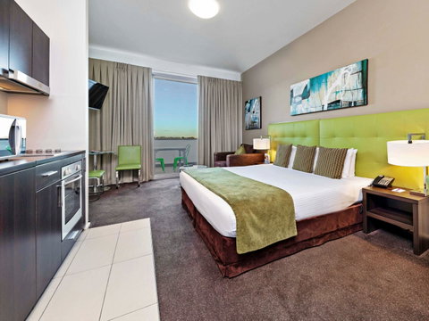 Mercure Melbourne Caroline Springs - Tourism Adelaide 7