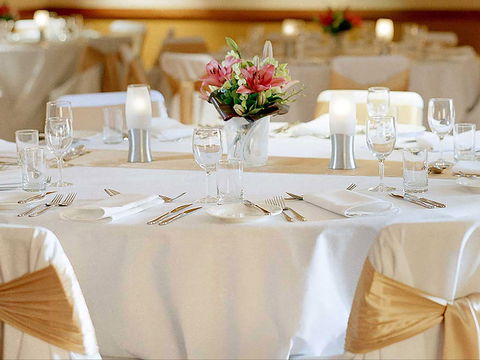 Novotel Canberra - Tourism Adelaide 6