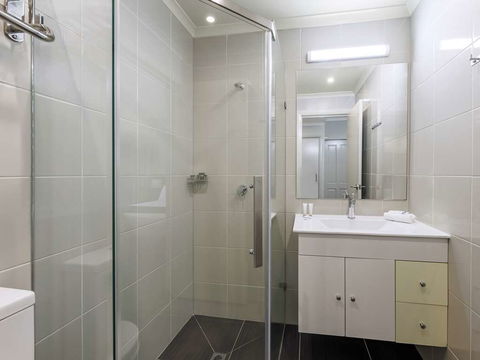 Quality Hotel Melbourne Airport - Tourism Adelaide 13