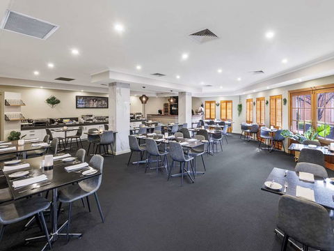 Quality Hotel Melbourne Airport - Tourism Adelaide 15