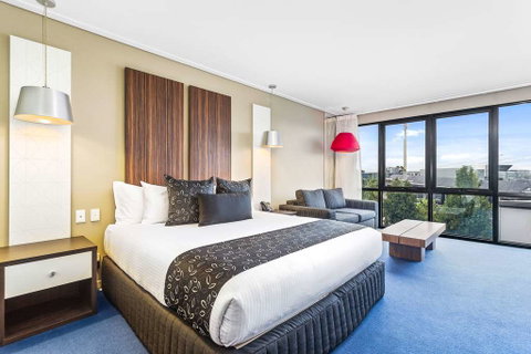Quality Inn Taylors Lakes Motel - Tourism Adelaide 5