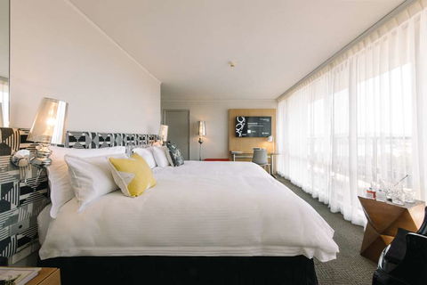 QT Canberra - Tourism Adelaide 6