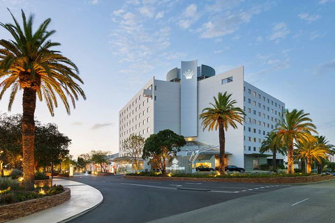 Crown Promenade Perth - Tourism Adelaide 0