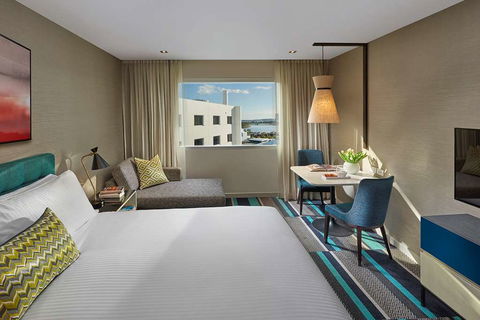 Crown Promenade Perth - Tourism Adelaide 1