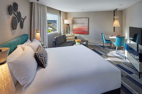 Crown Promenade Perth - Tourism Adelaide 3