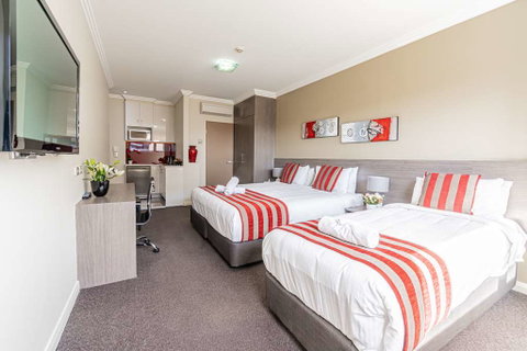 Best Western Plus Camperdown Suites - Tourism Adelaide 11