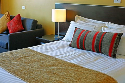 Lenna of Hobart - Tourism Adelaide 5