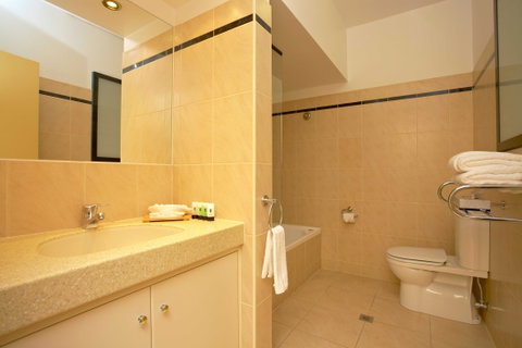 Quest Savoy - Tourism Adelaide 4