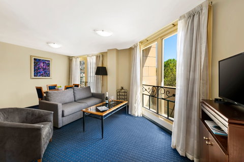 Quest Savoy - Tourism Adelaide 9