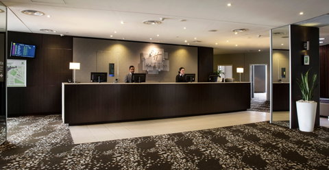 Holiday Inn Melbourne Airport - Tourism Adelaide 4