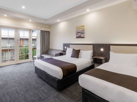 Quality Hotel Melbourne Airport - Tourism Adelaide 7