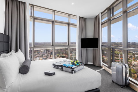 Meriton Suites Church Street, Parramatta - Tourism Adelaide 2