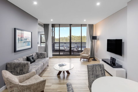 Meriton Suites Church Street, Parramatta - Tourism Adelaide 11