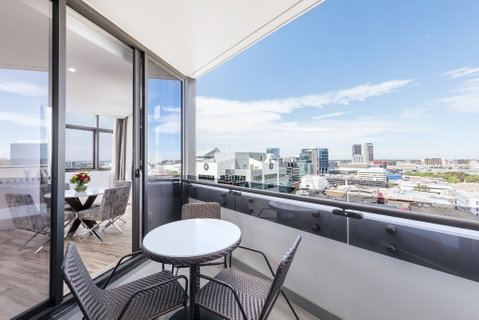 Meriton Suites Church Street, Parramatta - Tourism Adelaide 14