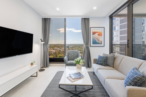 Meriton Suites George St - Tourism Adelaide 6