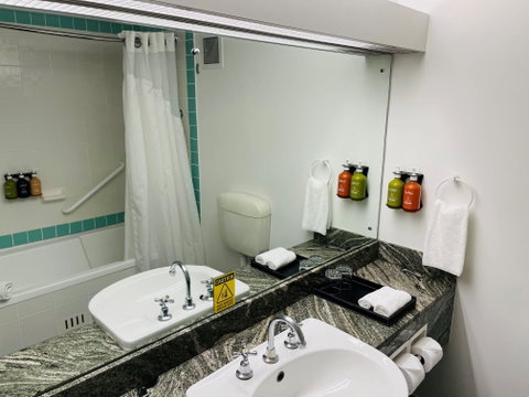 Holiday Inn Parramatta - Tourism Adelaide 7
