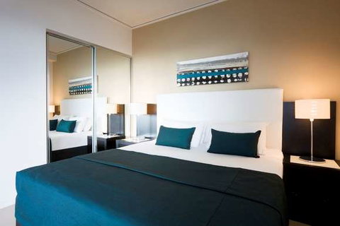 Mantra Sierra Grand - Tourism Adelaide 9