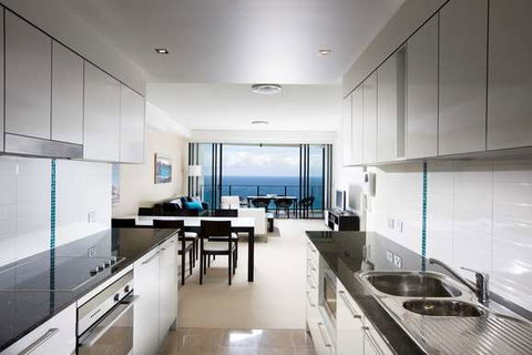 Mantra Sierra Grand - Tourism Adelaide 11
