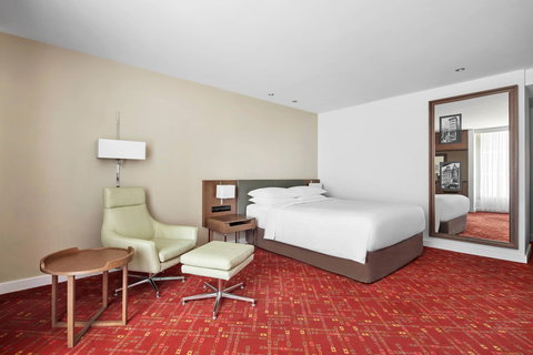 Melbourne Marriott Hotel - Tourism Adelaide 4