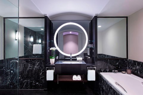 Sheraton Grand Sydney Hyde Park - Tourism Adelaide 11