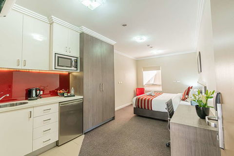 Best Western Plus Camperdown Suites - Tourism Adelaide 17